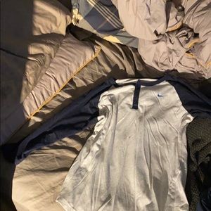 Mid long sleeve Nike shirt